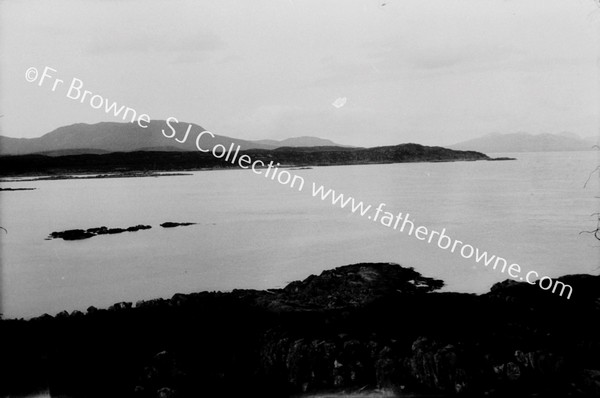 ARDMORS - BEN VICKERS - PAPS OF JURA FROM LIGHTHOUSE